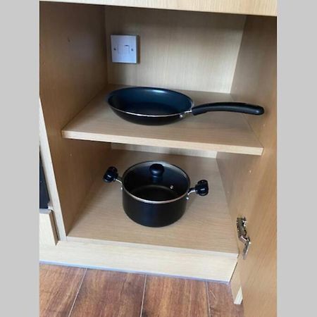 3 Bed Contemporary Crewe Apartment 외부 사진