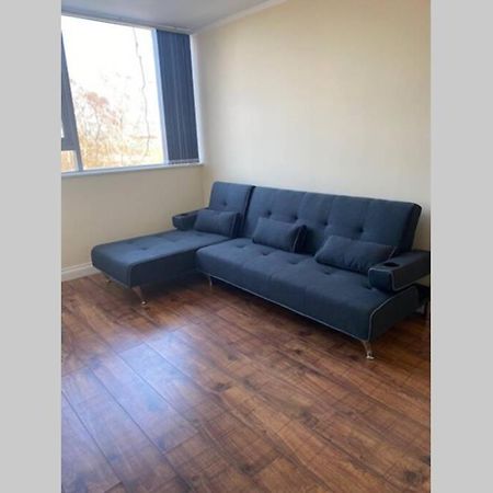 3 Bed Contemporary Crewe Apartment 외부 사진